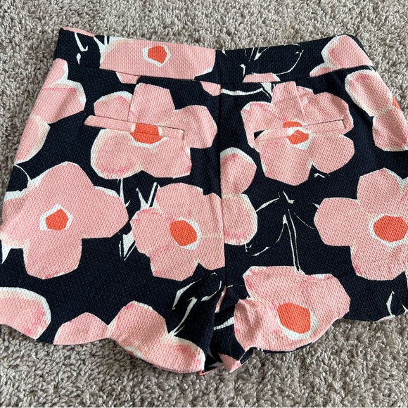{Anthropologie} NWT Georgie Scalloped Floral Retro Blue Pink Shorts - Picture 10 of 12